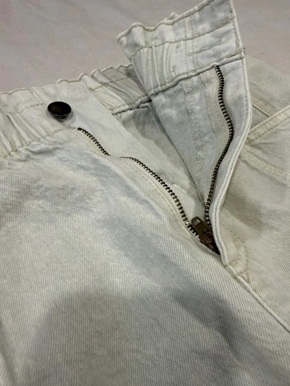 Universal Thread Light Wash Paperbag Waist Denim Mini Skirt Size 10